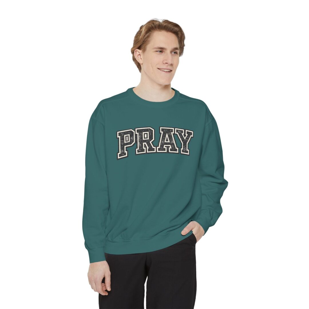 PRAY Vintage Sweatshirt - Image 67