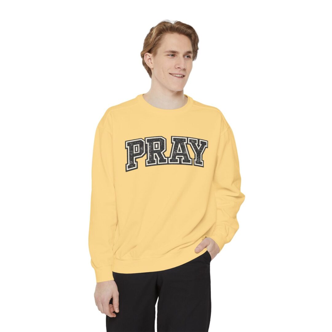 PRAY Vintage Sweatshirt - Image 11