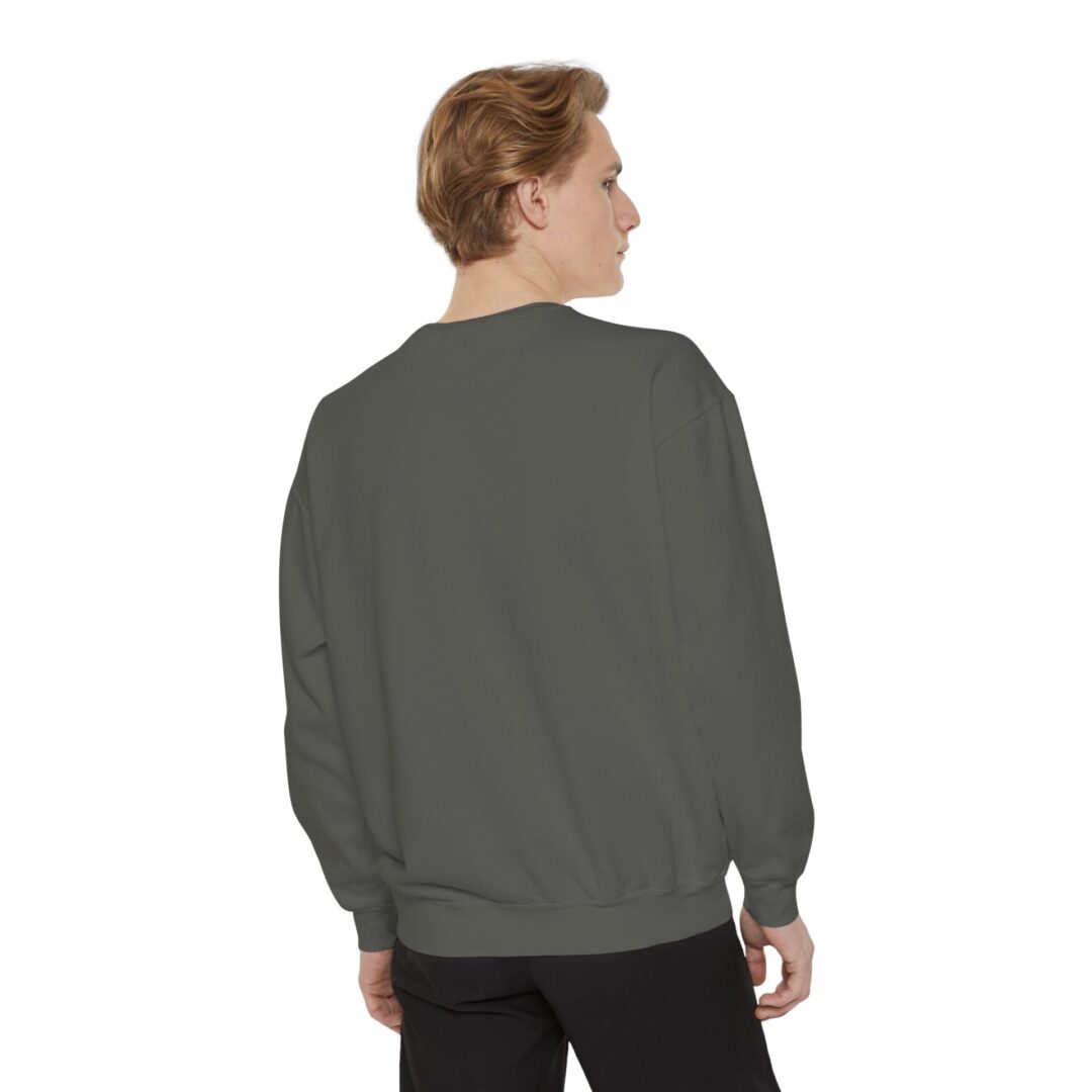 PRAY Vintage Sweatshirt - Image 16