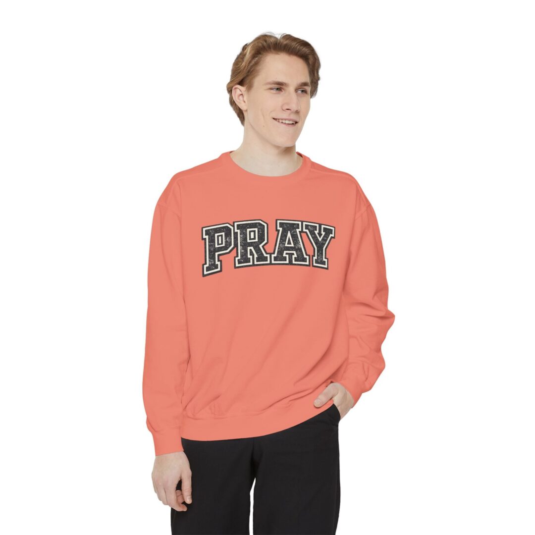PRAY Vintage Sweatshirt - Image 7